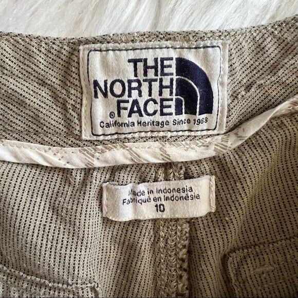 Women’s The North Face Khaki Hiking Shorts Size 10 - Picture 4 of 7